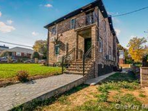 13-18 154th Street, Whitestone NY 11357