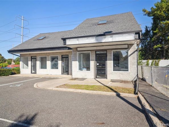 365 Route 25A, Mount Sinai NY 11766