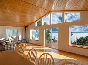 15 A Saratoga Drive, Hat Island WA 98206