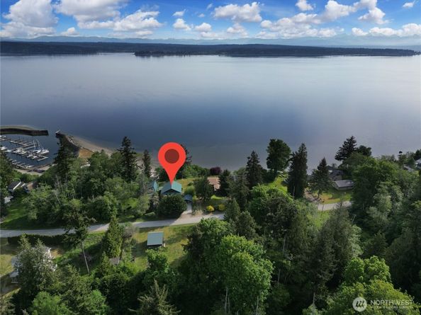 15 A Saratoga Drive, Hat Island WA 98206