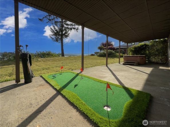 15 A Saratoga Drive, Hat Island WA 98206