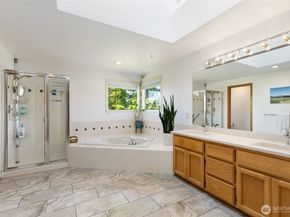 2423 240th Street SE, Bothell WA 98021