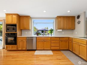 2423 240th Street SE, Bothell WA 98021