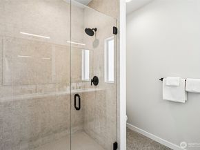 4425 Fremont Avenue N A, Seattle WA 98103