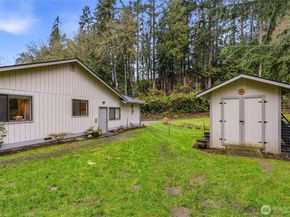 6830 Norma Beach Road, Edmonds WA 98026