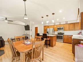 6830 Norma Beach Road, Edmonds WA 98026