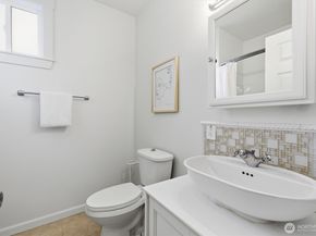 3557 S Hudson Street, Seattle WA 98118