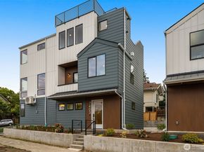 7403 Dayton Avenue N, Seattle WA 98103
