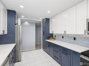 37708 Vista Key Drive NE, Hansville WA 98340