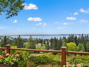 19314 94th Avenue W, Edmonds WA 98020