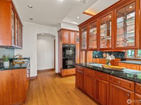 19314 94th Avenue W, Edmonds WA 98020
