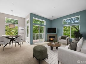 21048 40th Place S J2, SeaTac WA 98198