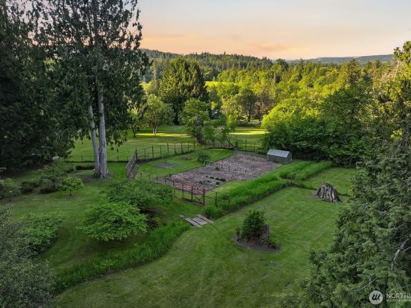 30130 SE Issaquah Fall City Road, Fall City WA 98024