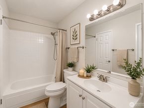 1221 Harbor Avenue SW 105, Seattle WA 98116