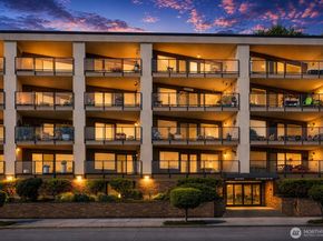 1221 Harbor Avenue SW 105, Seattle WA 98116