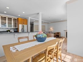 18550 NE 57th Street C18550, Redmond WA 98052