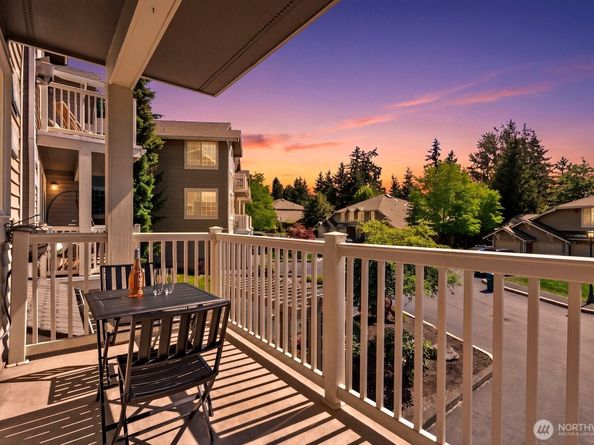 18550 NE 57th Street C18550, Redmond WA 98052