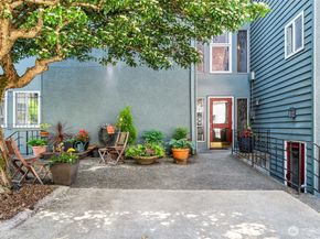 75 E Lynn Street B, Seattle WA 98102