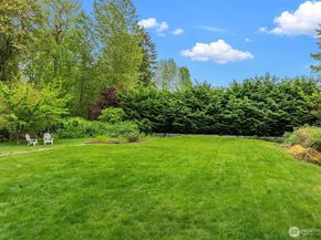 14730 75th Avenue NE, Kenmore WA 98028