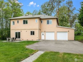 14730 75th Avenue NE, Kenmore WA 98028