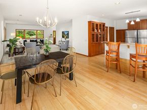 14730 75th Avenue NE, Kenmore WA 98028