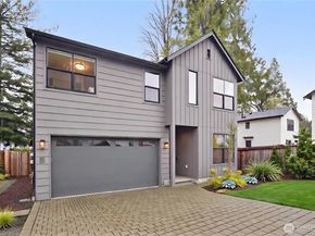 12332 38th Avenue NE, Seattle WA 98125