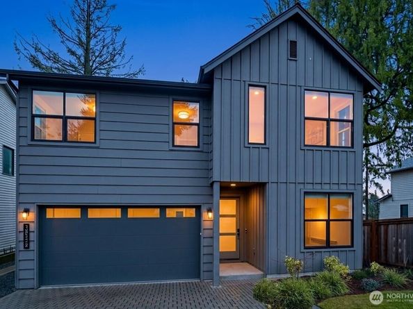 12332 38th Avenue NE, Seattle WA 98125