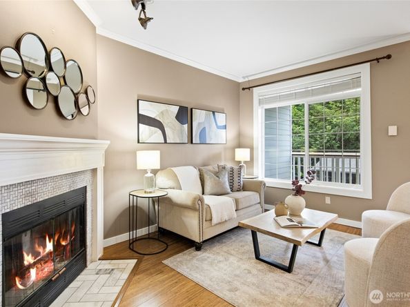18505 SE Newport Way D118, Issaquah WA 98027