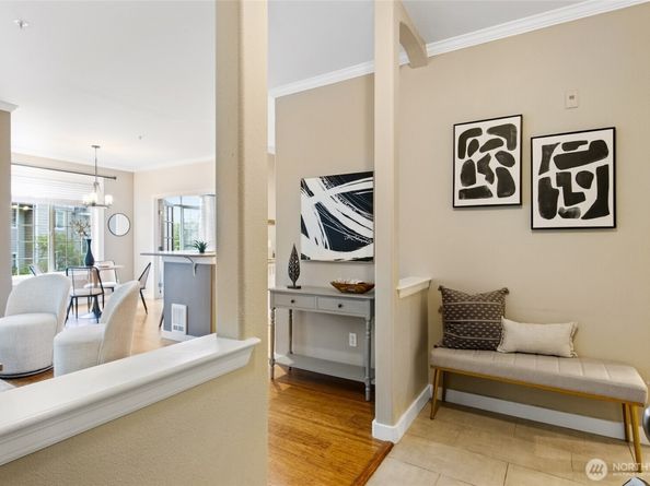 18505 SE Newport Way D118, Issaquah WA 98027