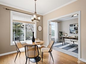 18505 SE Newport Way D118, Issaquah WA 98027
