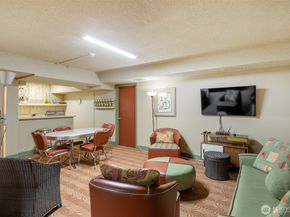 507 W Mercer Street 704, Seattle WA 98119