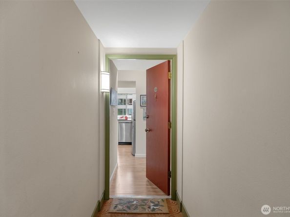 507 W Mercer Street 704, Seattle WA 98119