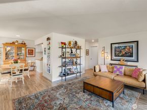 507 W Mercer Street 704, Seattle WA 98119