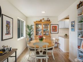 507 W Mercer Street 704, Seattle WA 98119