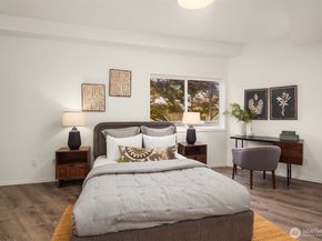 2112 N 64th Street, Seattle WA 98103