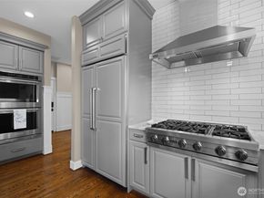 6599 170th Place SE, Bellevue WA 98006