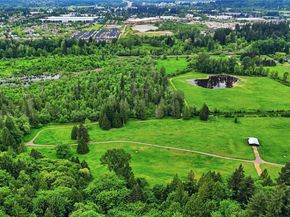 7214 204th Dr NE, Redmond WA 98053