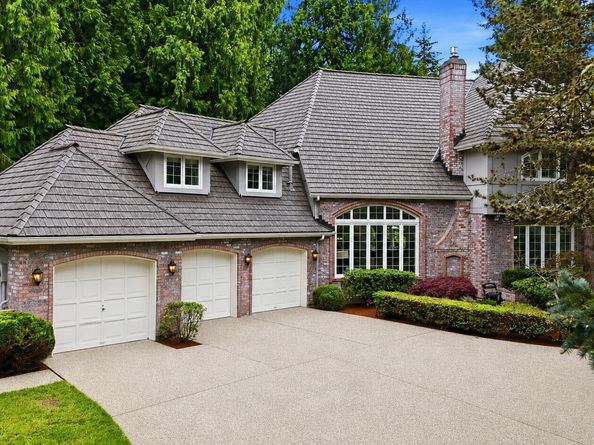 7214 204th Dr NE, Redmond WA 98053