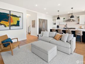 728 W Etruria Street, Seattle WA 98119