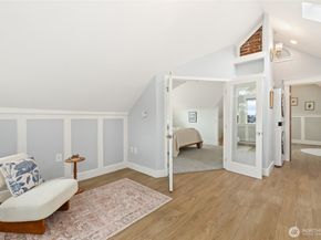 6716 37th Avenue SW, Seattle WA 98126