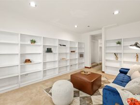 6716 37th Avenue SW, Seattle WA 98126