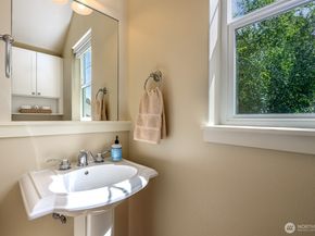 3030 31st Avenue W, Seattle WA 98199
