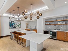 1085 103rd Avenue NE 100, Bellevue WA 98004