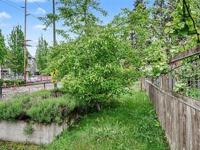 926 E Marine View Drive, Everett WA 98201