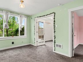 926 E Marine View Drive, Everett WA 98201