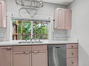 926 E Marine View Drive, Everett WA 98201