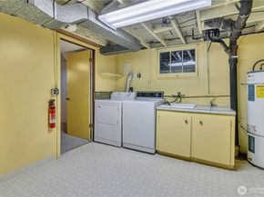 7811 S 112th Street, Seattle WA 98178