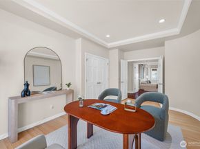 15423 SE 58th St, Bellevue WA 98006