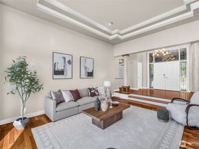15423 SE 58th St, Bellevue WA 98006