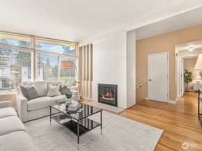 3953 153rd Avenue SE, Bellevue WA 98006